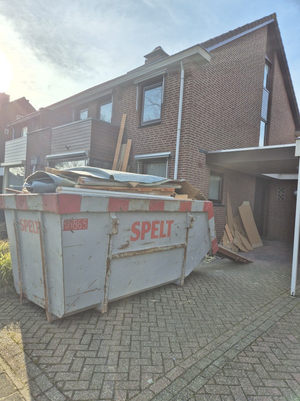 Afbeeldingslocatie: https://tweakers.net/i/Pia5daPThvOyaRanS80RWP9Trwg=/x800/filters:strip_icc():strip_exif()/f/image/P5BGhTsSMQa99YAcdeO5bKyn.jpg?f=fotoalbum_large