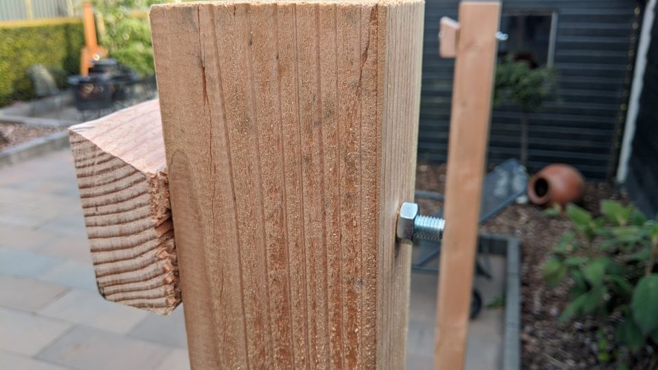 Afbeeldingslocatie: https://tweakers.net/i/PjETG3YNun9PXpqOhWhpHeEq26o=/full-fit-in/4920x3264/filters:max_bytes(3145728):no_upscale():strip_icc():fill(white):strip_exif()/f/image/epghAN8BzpI8QdFz14zxUewy.jpg?f=user_large