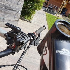 Afbeeldingslocatie: https://tweakers.net/i/PsEG9onf1UP3C5hkryKgLDzI-ZE=/232x232/filters:strip_icc():strip_exif()/f/image/TJH0HcHOuRTes4703McnPa40.jpg?f=fotoalbum_tile