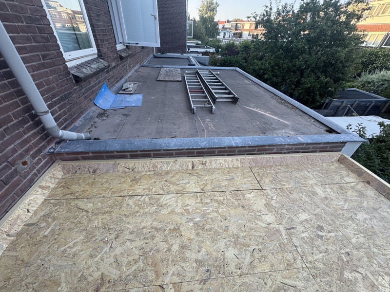 Afbeeldingslocatie: https://tweakers.net/i/Q-urKLXrOl50_rqRlcpZUg02KW8=/800x/filters:strip_icc():strip_exif()/f/image/Ue0qEcUCtxkSHum2US3BFYEz.jpg?f=fotoalbum_large