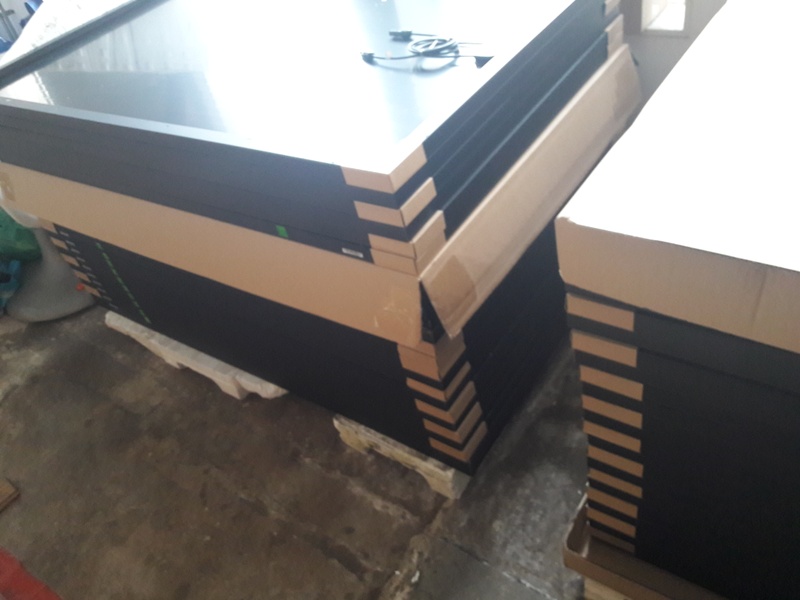 Afbeeldingslocatie: https://tweakers.net/i/Q0leXw1qh9UVUJnadnU5o7utUlc=/800x/filters:strip_icc():strip_exif()/f/image/xHXfm62BrKOXw7YaYpV1Rckt.jpg?f=fotoalbum_large