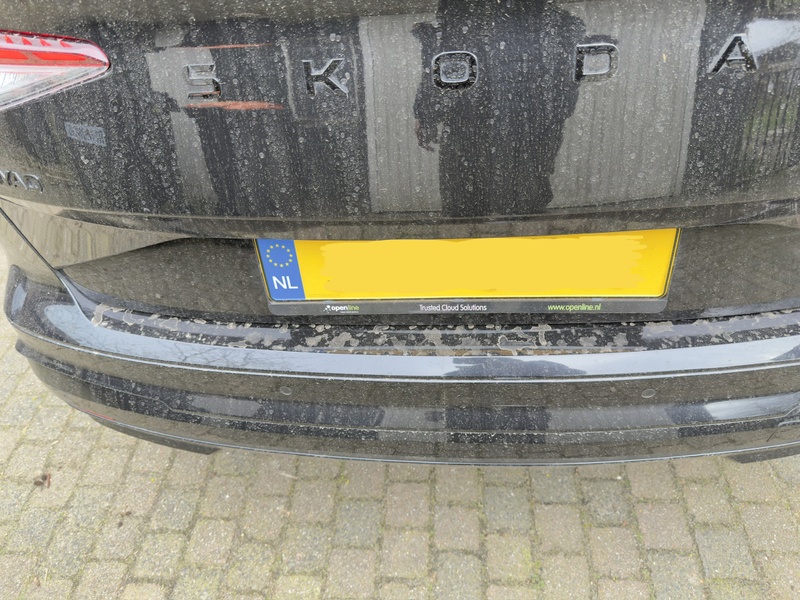 Afbeeldingslocatie: https://tweakers.net/i/Q1AlFawx3U79YmfncMVR5onPuJ4=/800x/filters:strip_icc():strip_exif()/f/image/PqJNDNzAQaMgF9Amy41R0qXE.jpg?f=fotoalbum_large