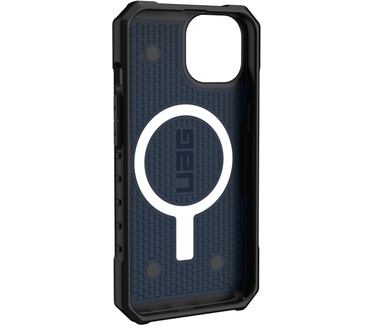 Urban Armor Gear Pathfinder Magsafe