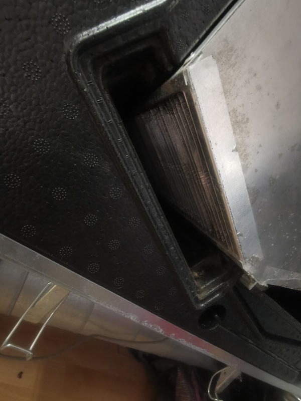 Afbeeldingslocatie: https://tweakers.net/i/Q9HkbDmKryrYMZfL5oNvDeRwSY4=/x800/filters:strip_icc():strip_exif()/f/image/NAU7w291tlABysAxO4kSGSO3.jpg?f=fotoalbum_large