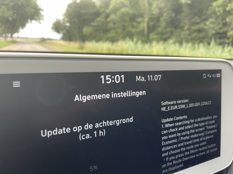 Afbeeldingslocatie: https://tweakers.net/i/Q9wmJyiGLB4q6wUlFnTYPPs26gw=/800x/filters:strip_icc():strip_exif()/f/image/rv8k5o8bvNuLxFWIHNNEo2Av.jpg?f=fotoalbum_large