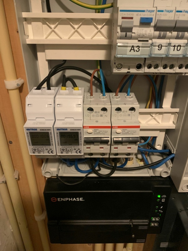 Afbeeldingslocatie: https://tweakers.net/i/QAlE9i1_PNkBYdukB0zw0AOuyyw=/x800/filters:strip_icc():strip_exif()/f/image/OBZG8X4Ngh8ePN6Eo8I0O6lo.jpg?f=fotoalbum_large