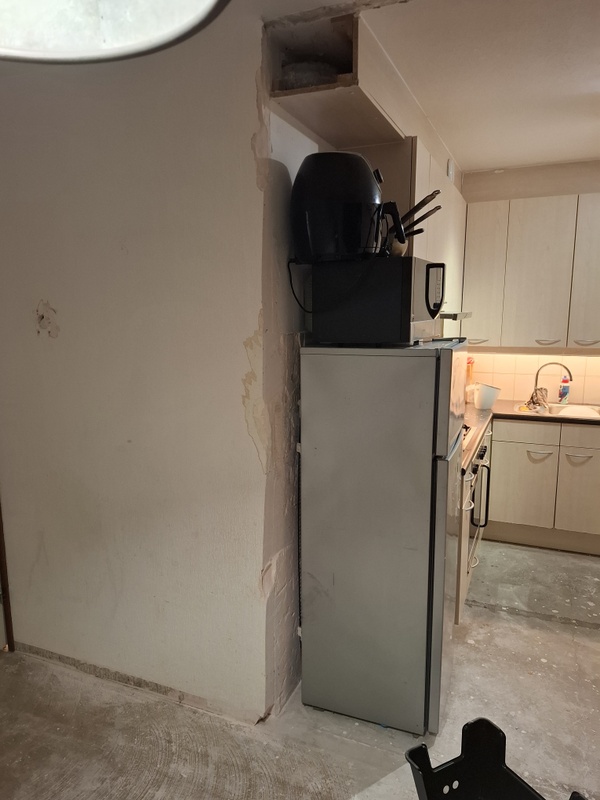 Afbeeldingslocatie: https://tweakers.net/i/QF4Q6ktA9pqGZ7L2-hGYCsAUwTI=/x800/filters:strip_icc():strip_exif()/f/image/y5WhHaeL99QaDsisgVpiYQBv.jpg?f=fotoalbum_large