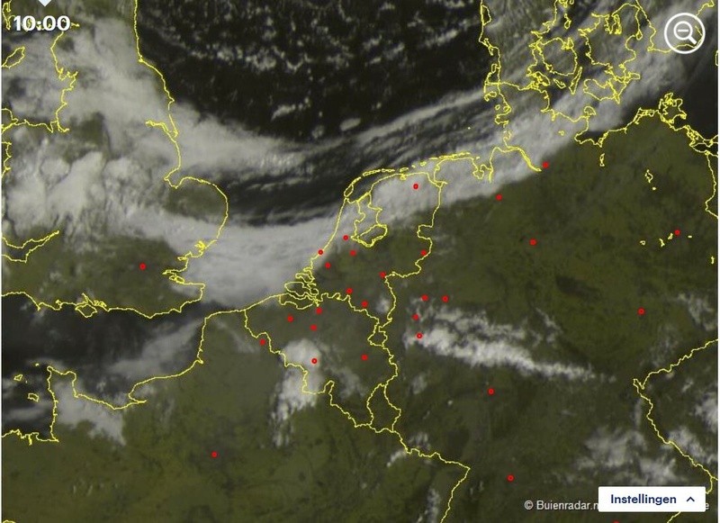 Afbeeldingslocatie: https://tweakers.net/i/QHzeK7wjxFarJUg34CZVR7E4SX0=/800x/filters:strip_icc():strip_exif()/f/image/9m0c0EJeczAxQERLaKPrtWIW.jpg?f=fotoalbum_large