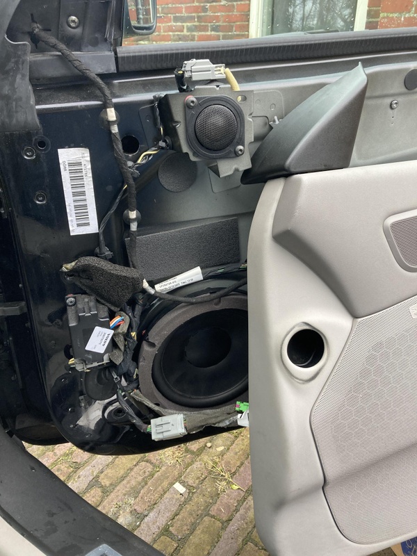Afbeeldingslocatie: https://tweakers.net/i/QJYdja3u--6n0OiNTa9k56DbK-s=/x800/filters:strip_icc():strip_exif()/f/image/LWir1Y67PfaFUoWV6dYoQw3G.jpg?f=fotoalbum_large