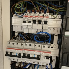 Afbeeldingslocatie: https://tweakers.net/i/QK6IDI_a-O2UYc51b7-Zin4HWZw=/232x232/filters:strip_icc():strip_exif()/f/image/51DhtUHmAIw73uTaZLdHZdUA.jpg?f=fotoalbum_tile