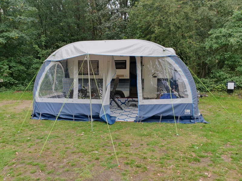 Afbeeldingslocatie: https://tweakers.net/i/QKqTCVgrGODT80uFbwbgDNbKaMA=/800x/filters:strip_icc():strip_exif()/f/image/o4y3ILrSbrWsxOjSpVkRca8m.jpg?f=fotoalbum_large