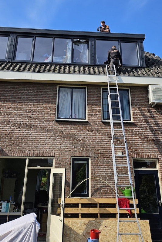 Afbeeldingslocatie: https://tweakers.net/i/QMFSA6nLHAw_eTyMTB0s_rWHrQ4=/x800/filters:strip_icc():strip_exif()/f/image/EtxTVmN7Mg3dplOr7UoxHjbQ.jpg?f=fotoalbum_large