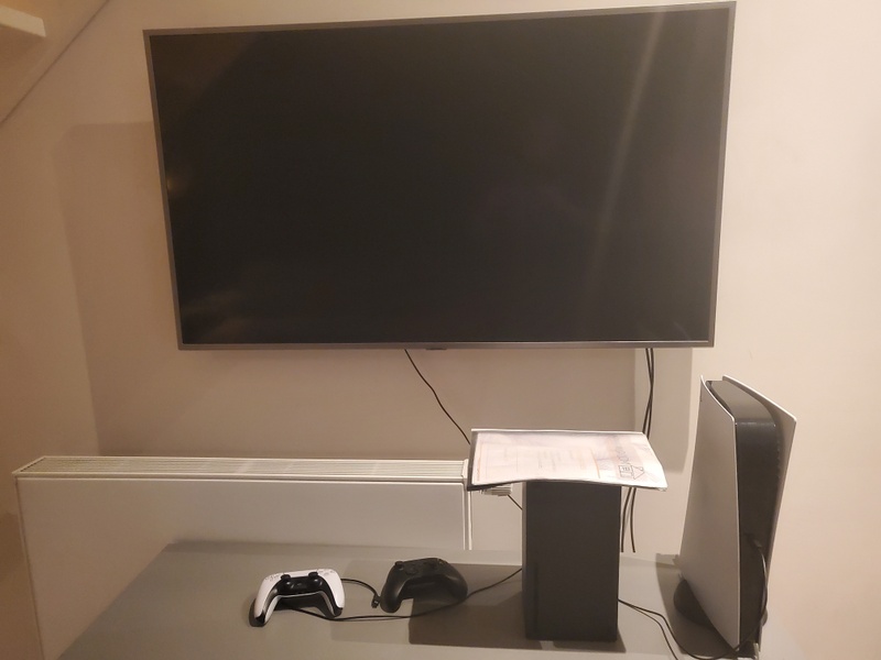 Afbeeldingslocatie: https://tweakers.net/i/QNANqBBNOMEQye-erkiuJM4_KOQ=/800x/filters:strip_icc():strip_exif()/f/image/TTfUCR89DGqFyWbHhAzrr6mO.jpg?f=fotoalbum_large