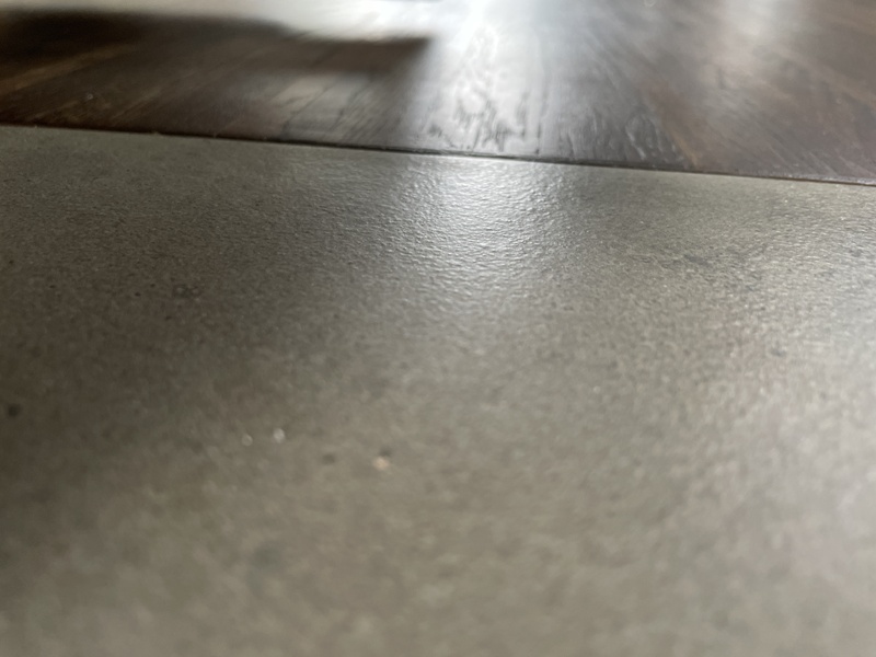 Afbeeldingslocatie: https://tweakers.net/i/QONeSwjTD3gR_n5sl0_ja5AD4zs=/800x/filters:strip_icc():strip_exif()/f/image/LjyHGsLP0MrSzzG93jMtP2R3.jpg?f=fotoalbum_large