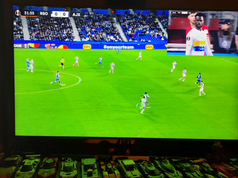 Afbeeldingslocatie: https://tweakers.net/i/QPBv-N30v9PJb_6tN6O2iBU1ANE=/800x/filters:strip_icc():strip_exif()/f/image/pWsKKbZbYhZlGKdlkg90liLJ.jpg?f=fotoalbum_large