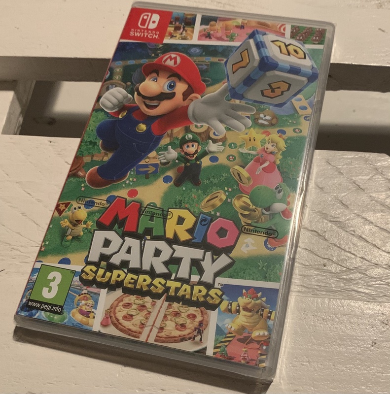 Afbeeldingslocatie: https://tweakers.net/i/QPSLDjB5ZOKoaTVr9rfjQs72EW8=/x800/filters:strip_icc():strip_exif()/f/image/AyaXm3mS2u2BltDJIr85gNta.jpg?f=fotoalbum_large