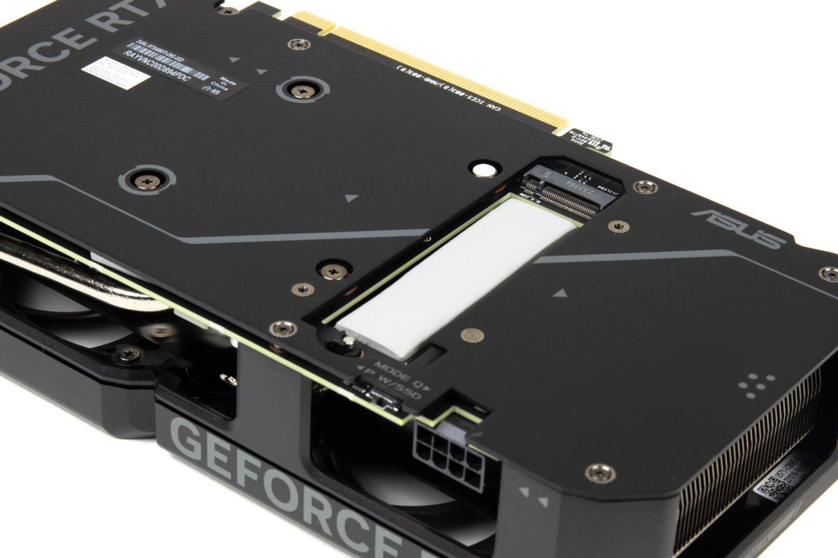 ASUS RTX 4060 Ti met M.2-slot Review - Tweakers