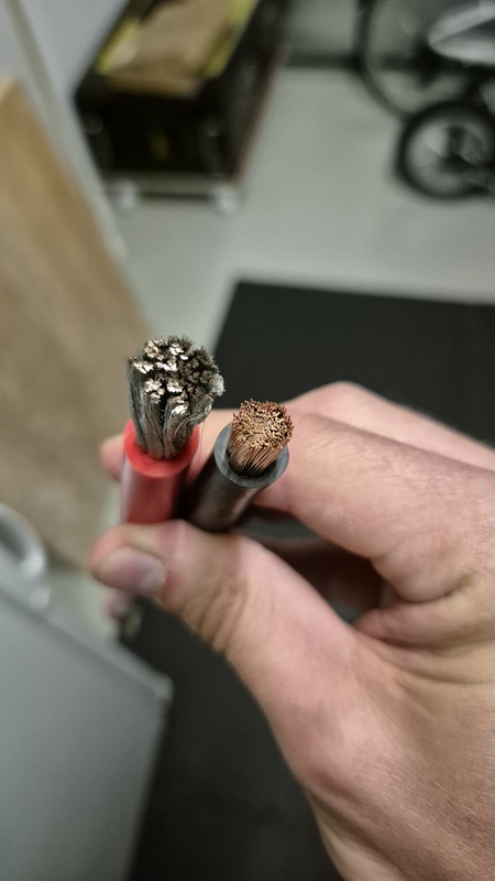 Afbeeldingslocatie: https://tweakers.net/i/QQeMwQ07T1fErZCuUnsD6YMLmUQ=/x800/filters:strip_icc():strip_exif()/f/image/khmLqoknhDneH8776kVUe8el.jpg?f=fotoalbum_large