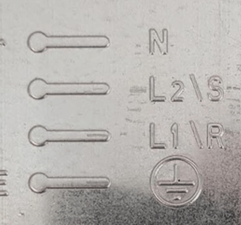 Afbeeldingslocatie: https://tweakers.net/i/QSb5KMNpMvxiQq1O8BnRUzlV6FQ=/full-fit-in/4000x4000/filters:no_upscale():fill(white):strip_exif()/f/image/ODsrDXLqDoVBGClqPbGM39kH.png?f=user_large