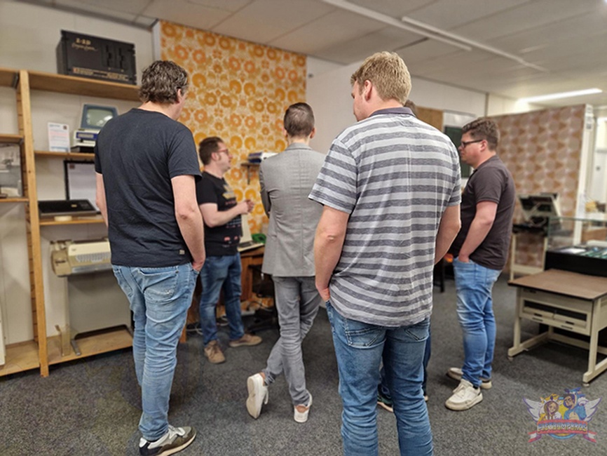 Afbeeldingslocatie: https://tweakers.net/i/QWH20nReEl-AmT299k9y62_RcJI=/full-fit-in/4920x3264/filters:max_bytes(3145728):no_upscale():strip_icc():fill(white):strip_exif()/f/image/TXUy6sbVB8D7t0speqchINuF.jpg?f=user_large