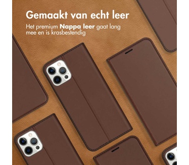 Accezz Premium Leather Slim Bookcase iPhone 12 (Pro) - Bruin