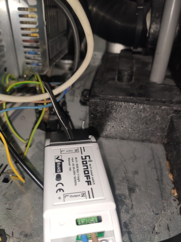 Afbeeldingslocatie: https://tweakers.net/i/QZQ3UEkIIv6kJL6b2TbZH4_nc5s=/x800/filters:strip_icc():strip_exif()/f/image/TEmqW3nwV4SR7pA1nApkQtW3.jpg?f=fotoalbum_large