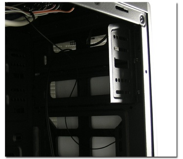 LC-Power 985B