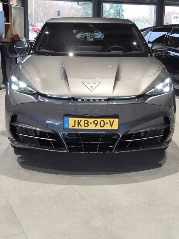 Afbeeldingslocatie: https://tweakers.net/i/QZk42Sn_YHjH6T8O-mTtWBlmRVQ=/x800/filters:strip_icc():strip_exif()/f/image/KB2l0PcZxZoNy3LNNBiJcopF.jpg?f=fotoalbum_large