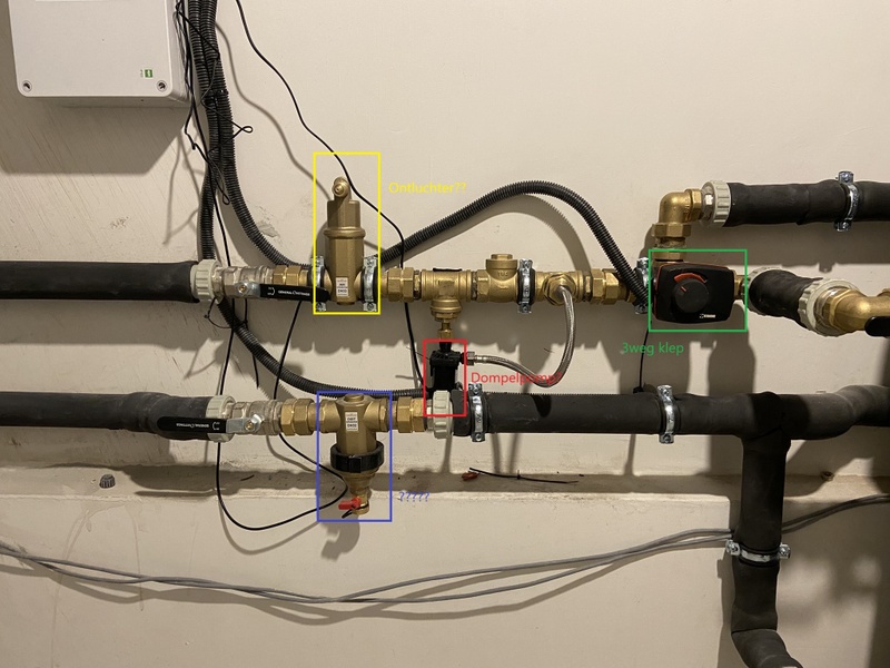 Afbeeldingslocatie: https://tweakers.net/i/QapjEUiiRtVCfoYjyYK5eM4E0UY=/800x/filters:strip_icc():strip_exif()/f/image/q25uEnuDcZvjdIZ3tU9yADMp.jpg?f=fotoalbum_large