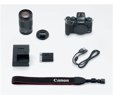 Canon M5 + 18-150mm f/3.5-5.6 Zwart