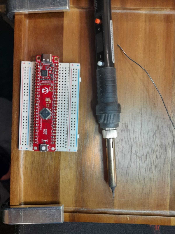 Afbeeldingslocatie: https://tweakers.net/i/QbxqcnwYLFIFmdU6Rx3EG8pv-sQ=/x800/filters:strip_icc():strip_exif()/f/image/7MLR2pFQKnRJ0yuCDb8c4qe4.jpg?f=fotoalbum_large