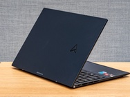 ASUS Zenbook 13 S OLED (UM5302)