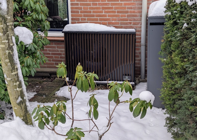 Afbeeldingslocatie: https://tweakers.net/i/Qe2P5R3x3v19Y4XAL8DIVy1LOtw=/800x/filters:strip_icc():strip_exif()/f/image/kE7s2wZ9oAYh36MHdrX941Wj.jpg?f=fotoalbum_large