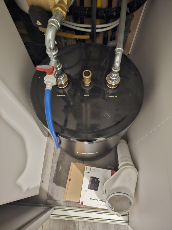 Afbeeldingslocatie: https://tweakers.net/i/Qe6rf6s3ca5PG9wt6QO-kXT9OC4=/x800/filters:strip_icc():strip_exif()/f/image/ONRIHagY7An1RHSHrYxPTRCF.jpg?f=fotoalbum_large