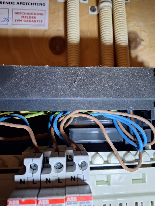 Afbeeldingslocatie: https://tweakers.net/i/QgrQq0YElGtaMR2Q-dNW8aUh1dU=/x800/filters:strip_icc():strip_exif()/f/image/yX95eyKGnMdX0ActJRaCrRaz.jpg?f=fotoalbum_large