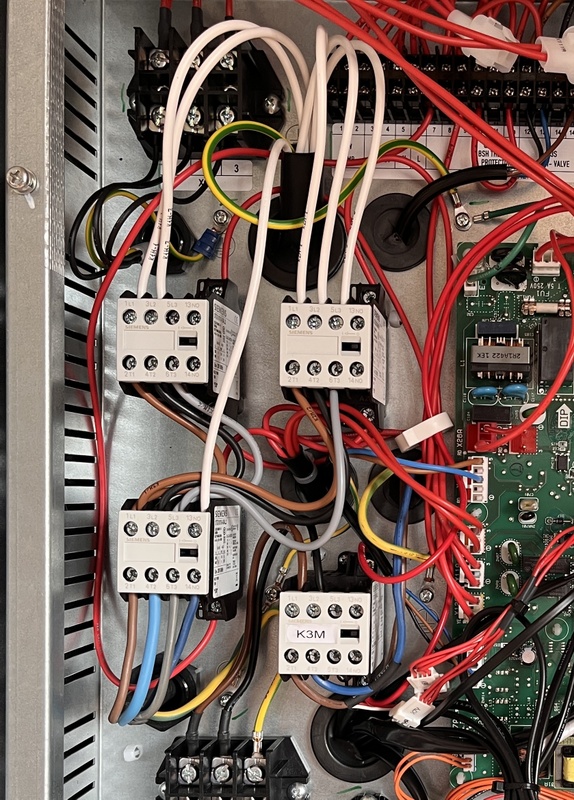 Afbeeldingslocatie: https://tweakers.net/i/Qh_VoCAxWWE_9QExKWgT379Qb-c=/x800/filters:strip_icc():strip_exif()/f/image/mCyMDVcUM4CuVXyr7d09E4AK.jpg?f=fotoalbum_large