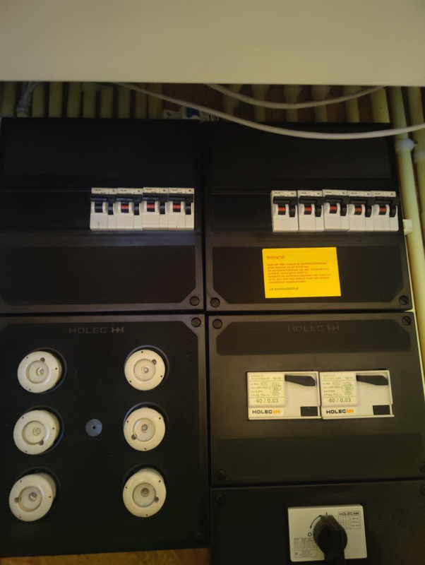 Afbeeldingslocatie: https://tweakers.net/i/QilIy74oosyLhQUqjDF71dqmflw=/x800/filters:strip_icc():strip_exif()/f/image/aeH0rWpRhTQGmHaakOQesm3R.jpg?f=fotoalbum_large