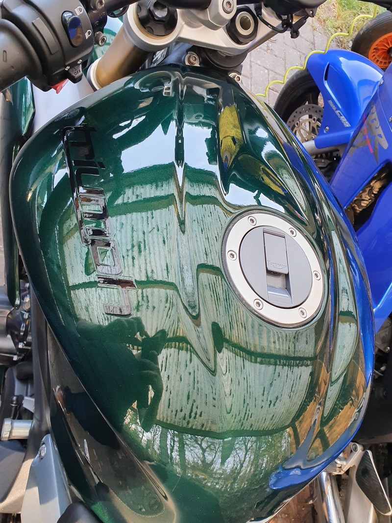 Afbeeldingslocatie: https://tweakers.net/i/QlXPjFfSsRCCB_6IXlbtIohz6-I=/800x/filters:strip_icc():strip_exif()/f/image/losC5QAkI7a5TeWPZeumJl0C.jpg?f=fotoalbum_large