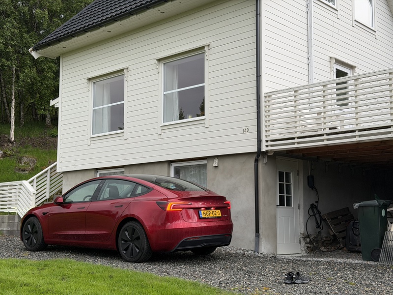 Afbeeldingslocatie: https://tweakers.net/i/QmGtKukoLJWgWYW41w4TnxxUV5s=/800x/filters:strip_icc():strip_exif()/f/image/bhuTKheQCSbwUVUJUFQ5pzcF.jpg?f=fotoalbum_large