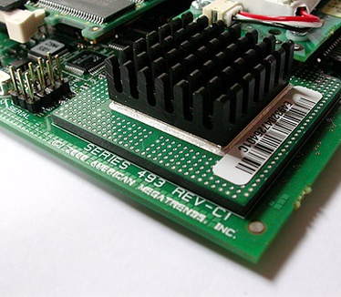 LSI MegaRAID Elite 1600 (I/O processor heatsink)