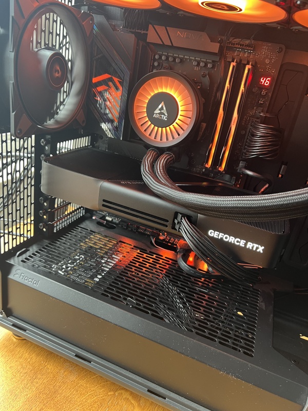 Afbeeldingslocatie: https://tweakers.net/i/QpAwIc--QKIj5sGUUe5F3CXF0iI=/x800/filters:strip_icc():strip_exif()/f/image/Z6zoz6lr1XlFZajg0UweUYXm.jpg?f=fotoalbum_large