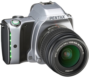 Pentax K-S1 + DA L 18-55mm