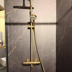 Afbeeldingslocatie: https://tweakers.net/i/QsZ0WfNVrp47ZO6xRLx6it4a8ls=/232x232/filters:strip_icc():strip_exif()/f/image/xgEzZ2AV7TfZ5xFjIauN6vjm.jpg?f=fotoalbum_tile