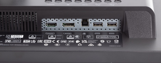 Lenovo Legion Y25-25 - poorten
