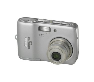 Nikon Coolpix L2