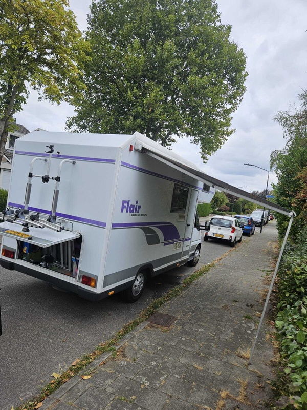 Afbeeldingslocatie: https://tweakers.net/i/QzXpsD8bJp7I1Mtrvm5JbzEfWYU=/x800/filters:strip_icc():strip_exif()/f/image/yXh8JOZHI3gslrYSCEPT2FRo.jpg?f=fotoalbum_large