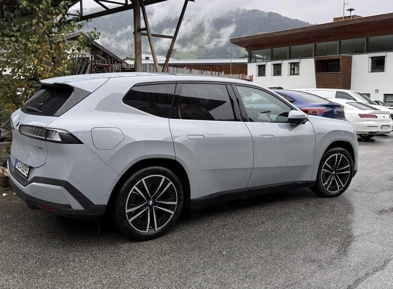 Afbeeldingslocatie: https://tweakers.net/i/R-NnsVNQjZ3CloQTF4N2PYnvTN4=/800x/filters:strip_icc():strip_exif()/f/image/6pq6ADR19WPmIF9CwrfaLODT.jpg?f=fotoalbum_large