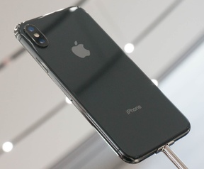iPhone X 