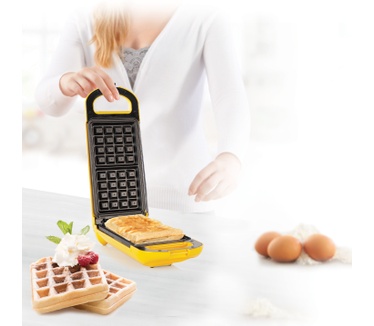 Princess 132406 Waffle Maker Flip