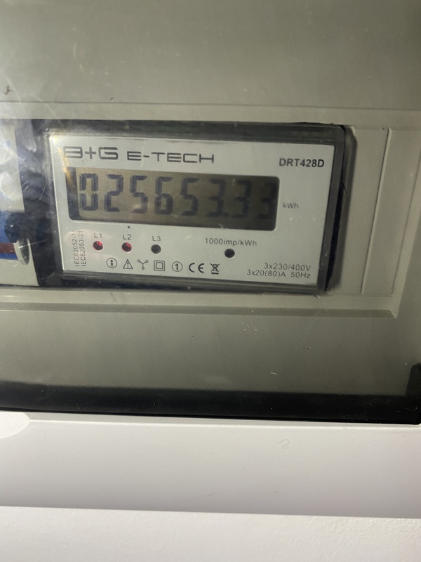 Afbeeldingslocatie: https://tweakers.net/i/R3imQqHGDAJLEqEDMPkQjAO0HIk=/x800/filters:strip_icc():strip_exif()/f/image/B27ly5WFDWVeAcS44o5G9D8H.jpg?f=fotoalbum_large